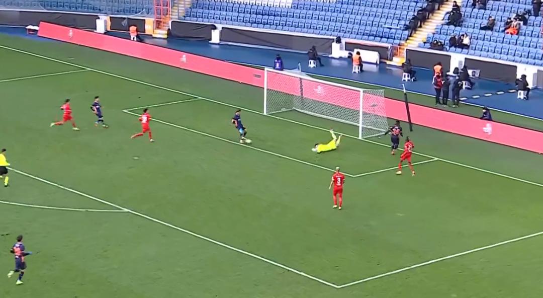 T&uuml;rkiye Kupası nda akılalmaz an! Bertuğ Yıldırım "imkansızı" başardı: Bu gol nasıl ka&ccedil;ar? 1