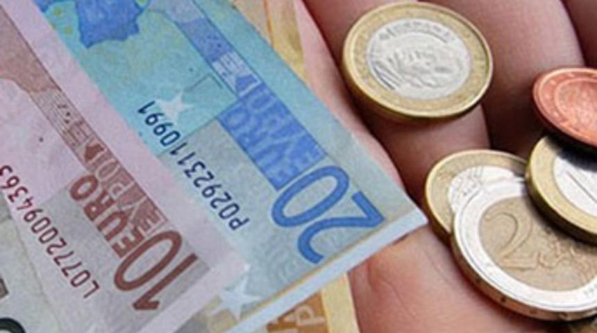 KKTC, TL'den Euro'ya geçecek
