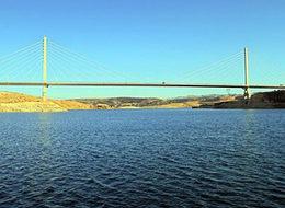 Türkiye'nin en uzun dördüncü asma köprüsü tamamlandı