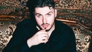 Ünlü rapçi Blok3 babası için kesenin ağzını açtı! Hayalindeki lüks aracı hediye etti