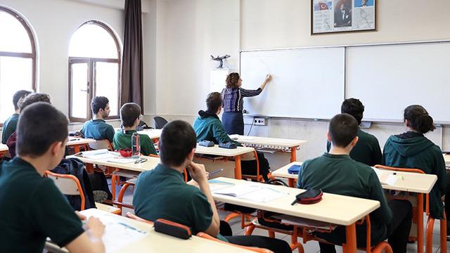 Milyonlarca öğrencinin beklediği haber! 16 gün boyunca sürecek