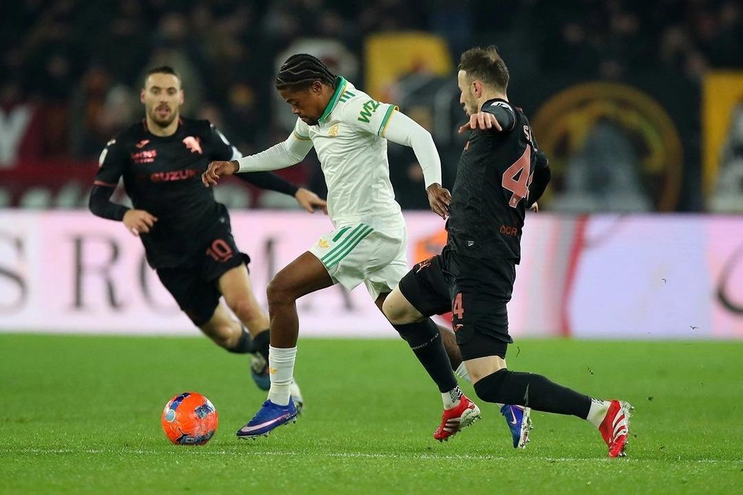 T&uuml;rk yıldız İtalya da Roma yı yıktı! "R&uuml;yamda sol ayağımla gol atıyordum" 1