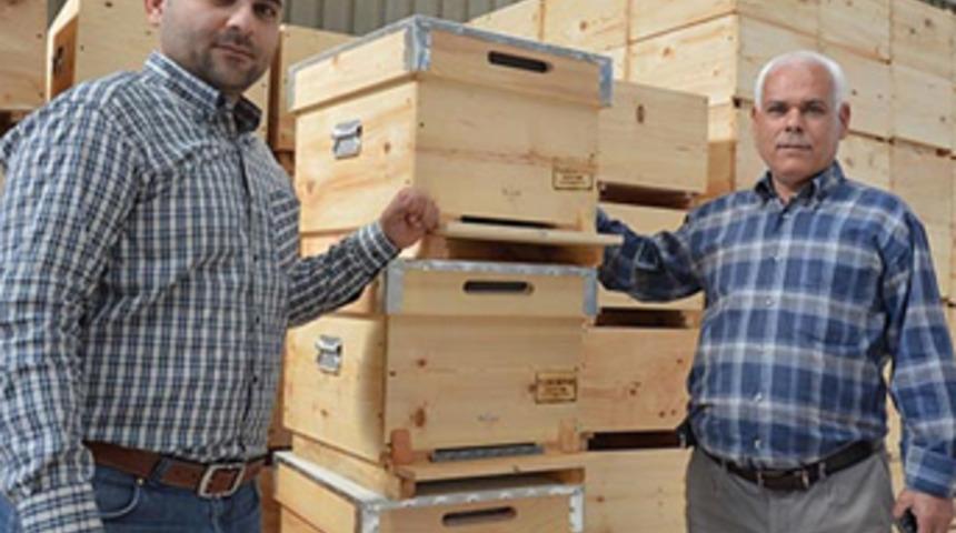 İki kovanla başladı şimdi fabrika sahibi
