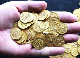 İki bin yıllık altın sikke bulunudu