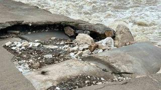 Mesire alanındaki hasarlı köprü tehlike saçıyor