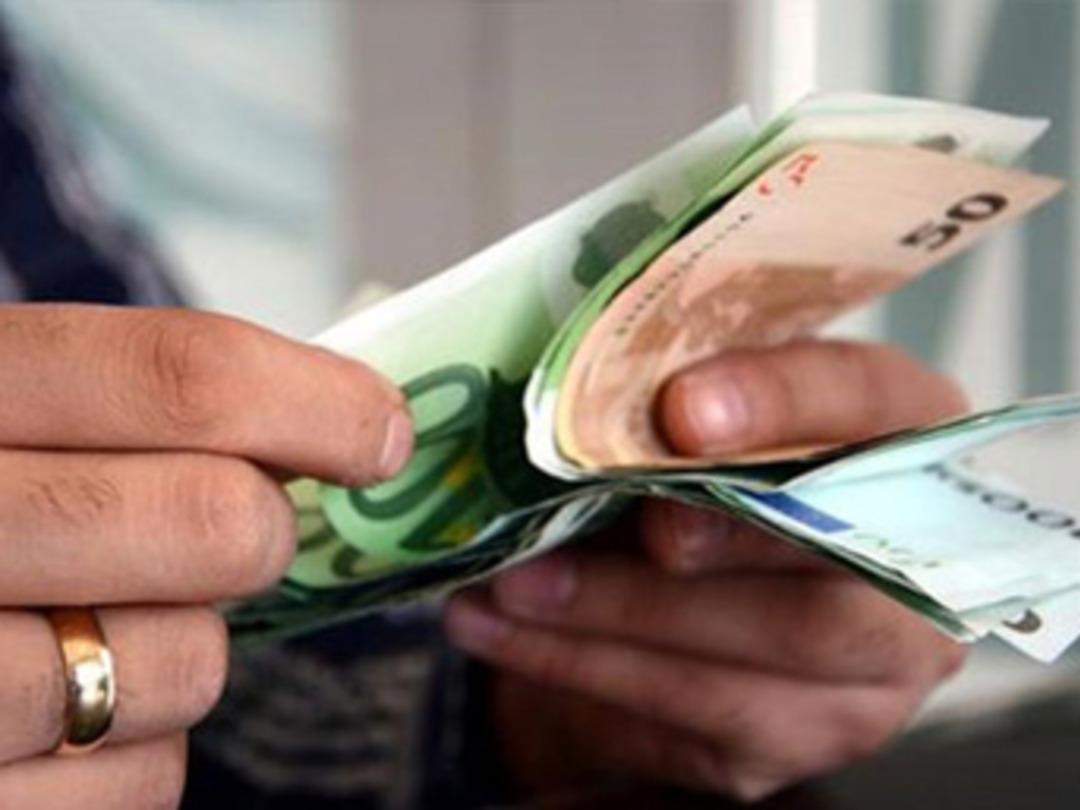Draghi konuştu, Euro uçtu!