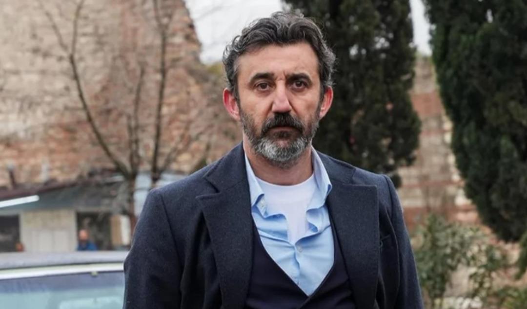 Eşref R&uuml;ya da kriz mi var? Necip Memilli her şeyi sildi 1