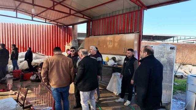 Bozdoğan&rsquo;da ev alevlere teslim oldu 1