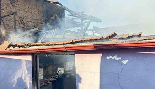 Bozdoğan&rsquo;da ev alevlere teslim oldu