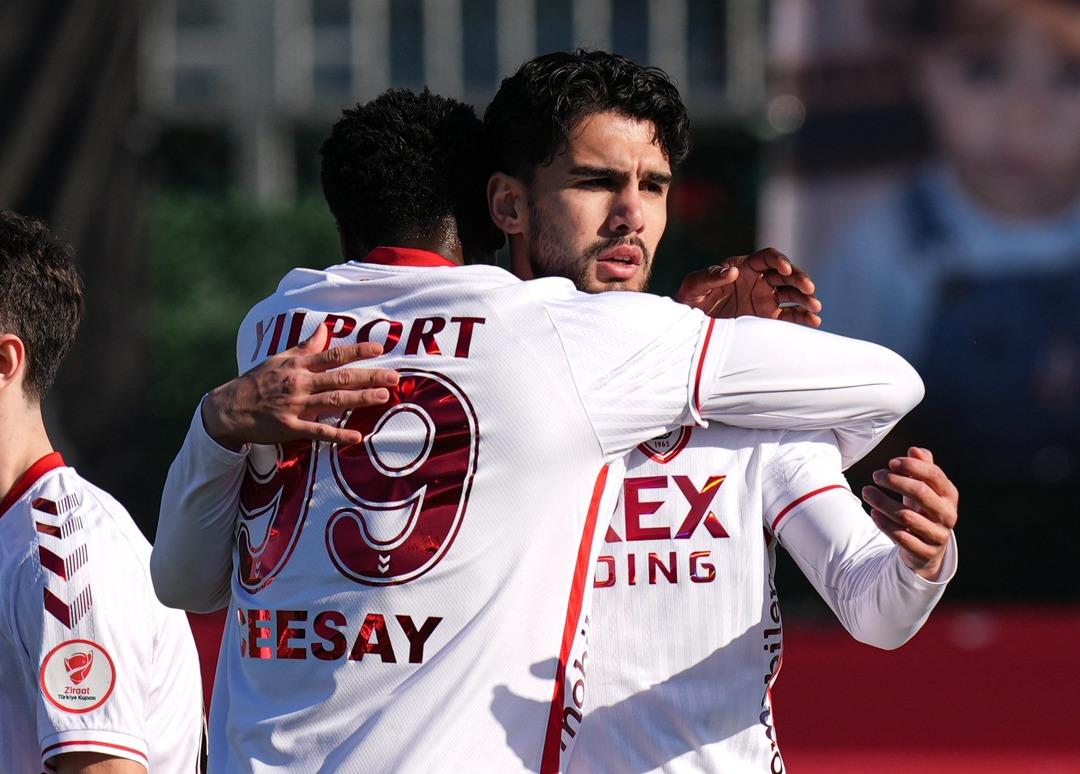 Ziraat T&uuml;rkiye Kupası&rsquo;nda gol d&uuml;ellosu! Samsunspor Aliağa FK yı 6-2 ile ge&ccedil;ti 1