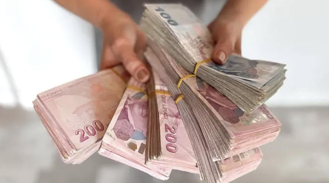 Tek Maaşla Zenginleşmek M&uuml;mk&uuml;n m&uuml;? İşte Maaşı Akıllı Kullanmanın Yolları 1