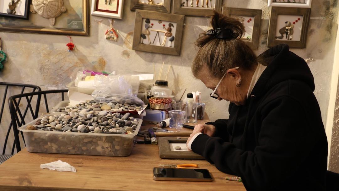 Emekli olunca hobi olarak başladı  Benden başka yapan yok! &Ouml;ğretmek istiyorum  1