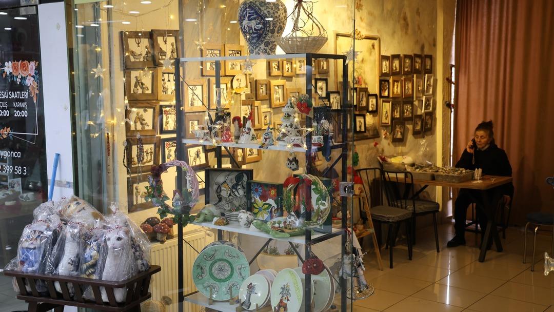 Emekli olunca hobi olarak başladı  Benden başka yapan yok! &Ouml;ğretmek istiyorum  3