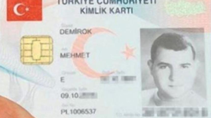 Tek renk olacak yeni kimlikler 3 yıl içinde dağıtılacak