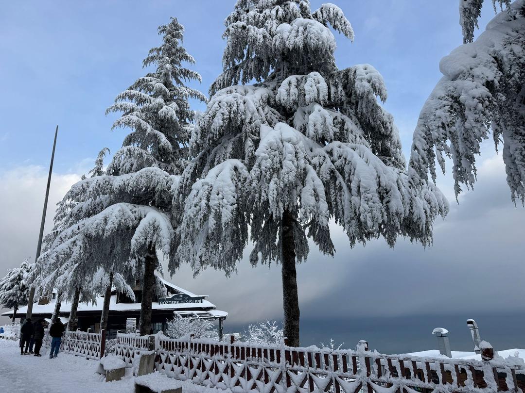 Valilikler açıkladı: Okullar tatil mi? 15 Ocak Perşembe kar tatili olan il ve ilçeler 1