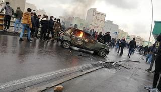 Reuters'tan &ccedil;arpıcı iddia: "ABD 24 saat i&ccedil;inde İran'ı vurabilir"