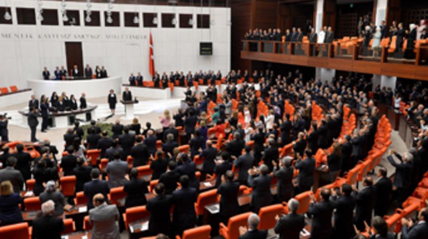 Çalışan anneler için 'yarım gün' müjdesi