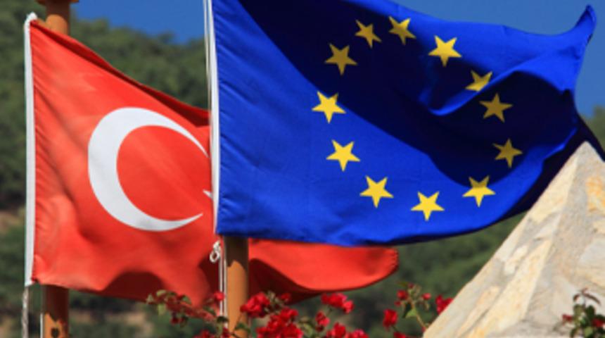 Türkiye'ye Suriyeliler için verilecek 3 milyar euroluk yardımda son durum