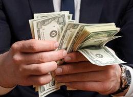 62 kişi dünyanın yarısından zengin