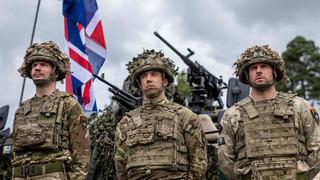 Son dakika: ABD&rsquo;nin ardından İngiltere&rsquo;nin de Katar&rsquo;daki askerlerini geri &ccedil;ekme kararı aldığı iddiası