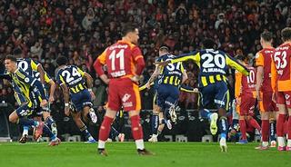 Fenerbah&ccedil;e'den 2026 yılına r&uuml;ya gibi başlangı&ccedil;!