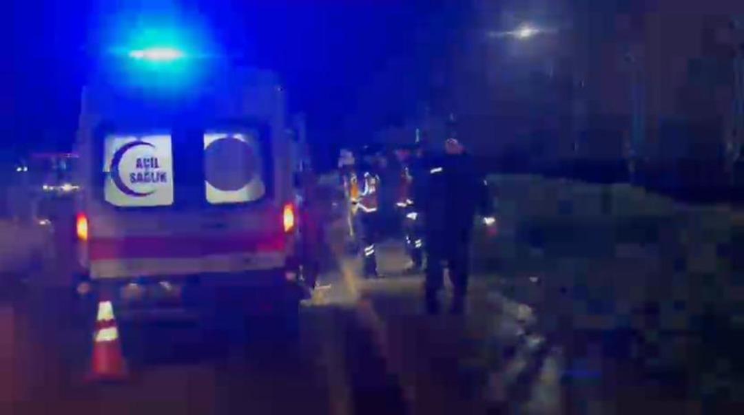 Başakşehir de zincirleme İETT kazası! 5 yaralı var 4