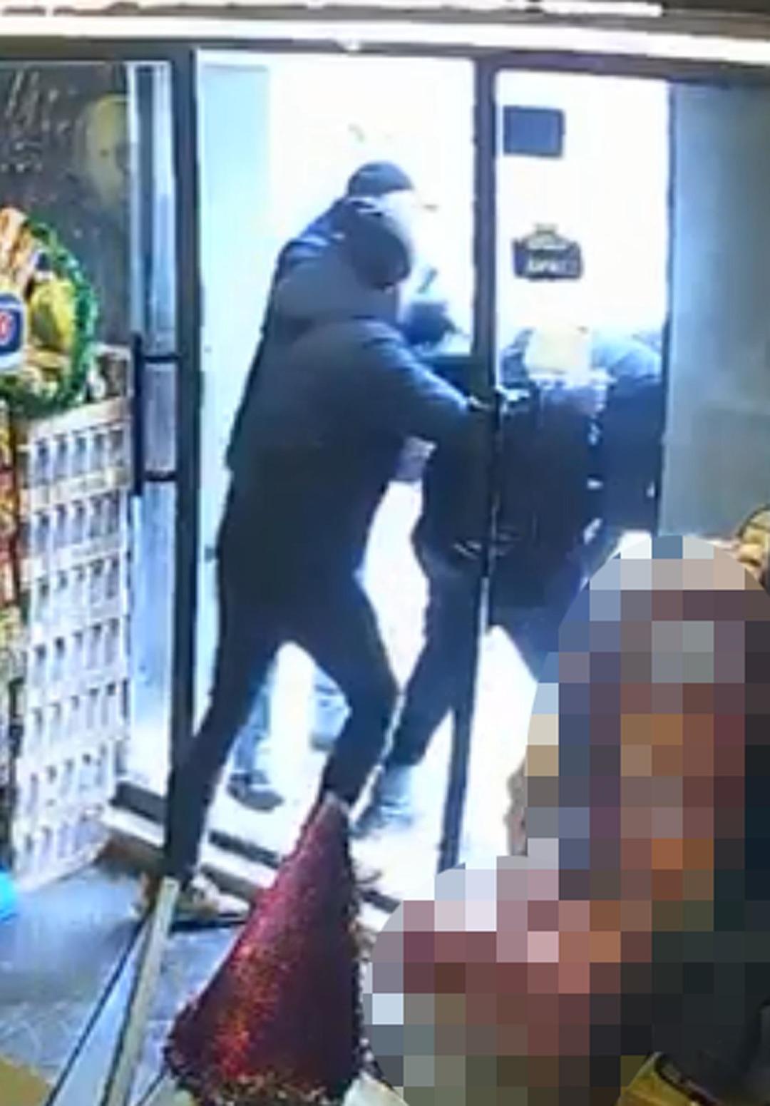 Edirne&rsquo;de seri hırsız yakalandı: 24 su&ccedil; kaydı, 7 yıl hapis cezası bulundu! O anlar kamerada 2