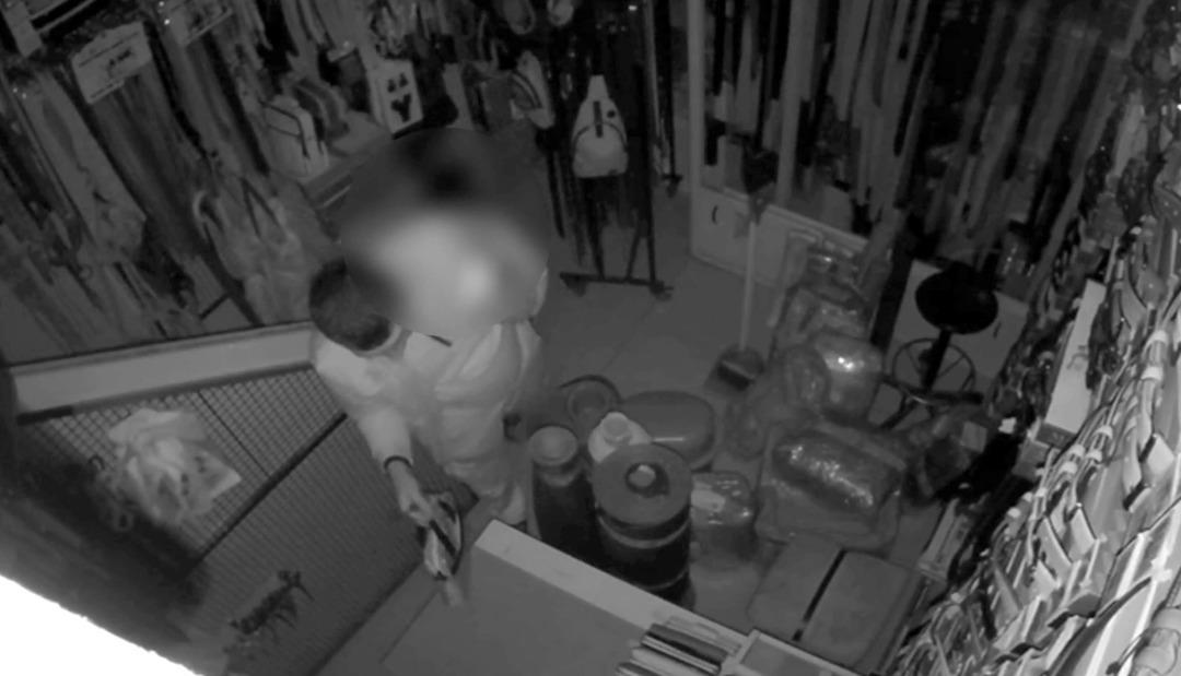 Edirne&rsquo;de seri hırsız yakalandı: 24 su&ccedil; kaydı, 7 yıl hapis cezası bulundu! O anlar kamerada 6