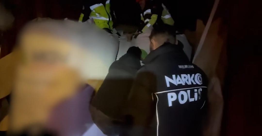 Mersin Limanı nda y&uuml;zlerce kilo kokain ele ge&ccedil;irildi! Brezilya detayı dikkat &ccedil;ekti 1