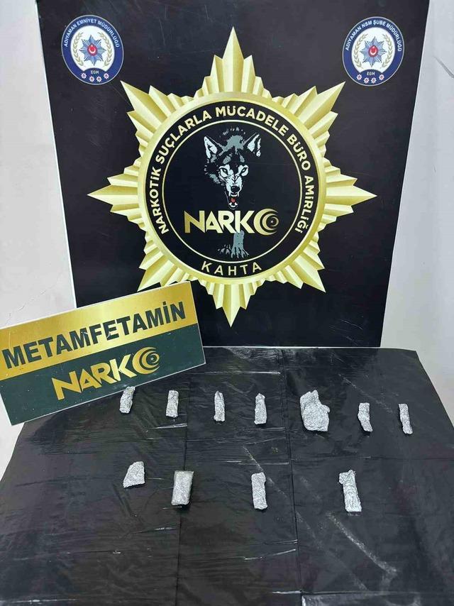 Kahta&rsquo;da uyuşturucu operasyonunda 4 şahıs tutuklandı 1