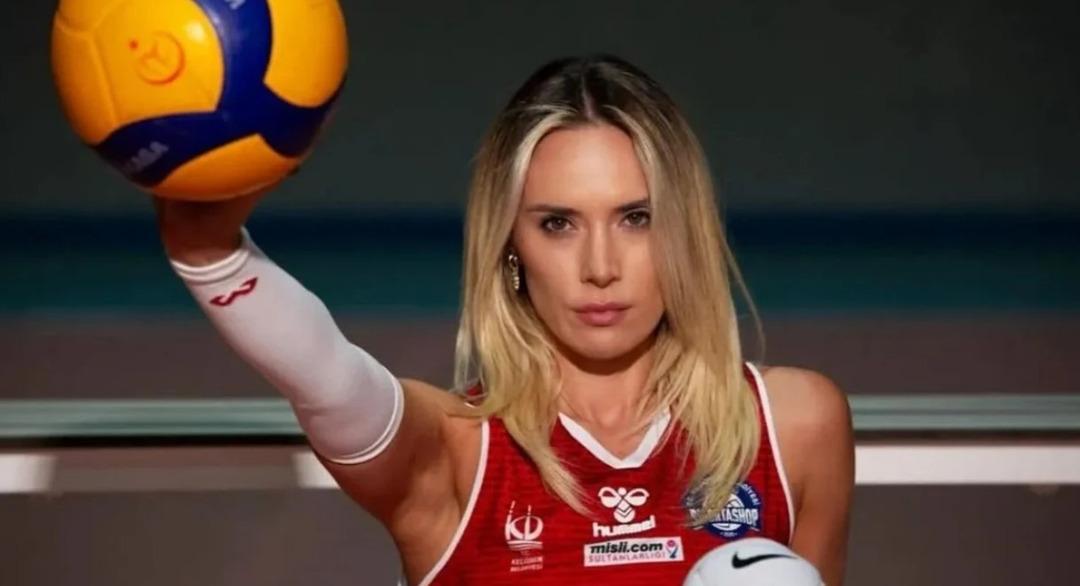 G&ouml;zaltına alınan eski milli voleybolcu Derya &Ccedil;ayırgan kimdir? Derya &Ccedil;ayırgan ka&ccedil; yaşında? 2