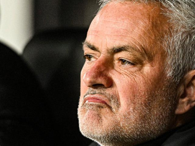 Mourinho klasiği! Derbide Porto'ya kaybetti, a&ccedil;ıklaması şoke etti