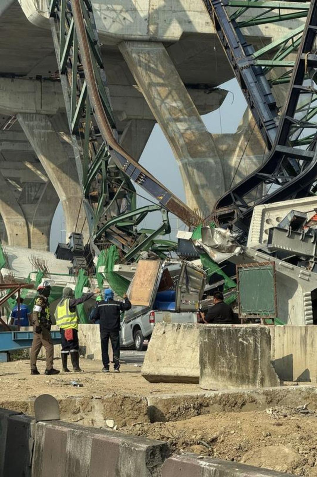 Tayland da bir g&uuml;n arayla iki vin&ccedil; kazası! 1