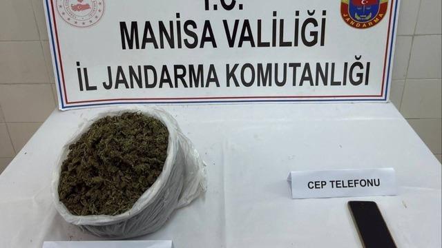 Gördes’te 2 kilo 352 gram kubar esrar ele geçirildi