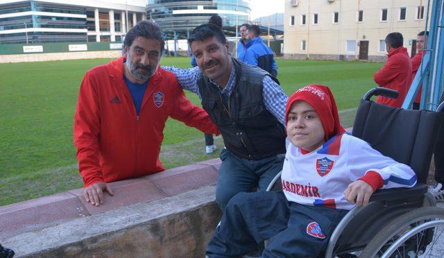 Kardemir Karabükspor, Ünal Karaman ile ilk antrenmana çıktı