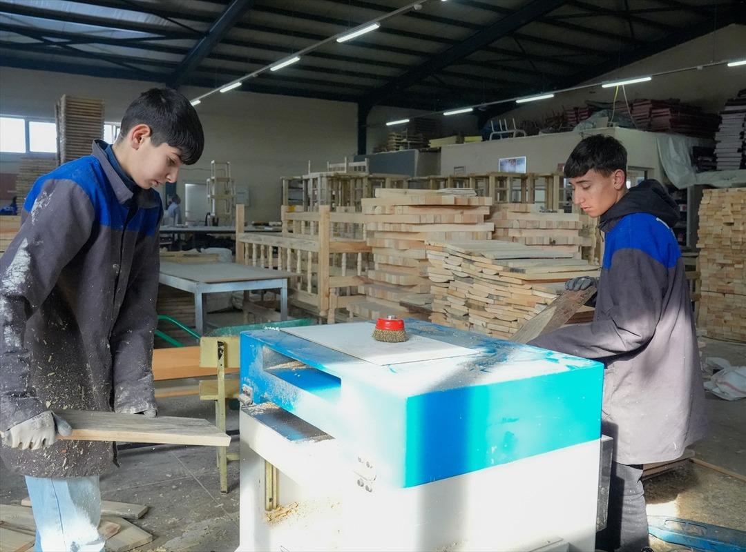 Fabrika değil ama fabrika gibi: 50 milyon ciro yaptılar!  Gelecek imkanı var  4