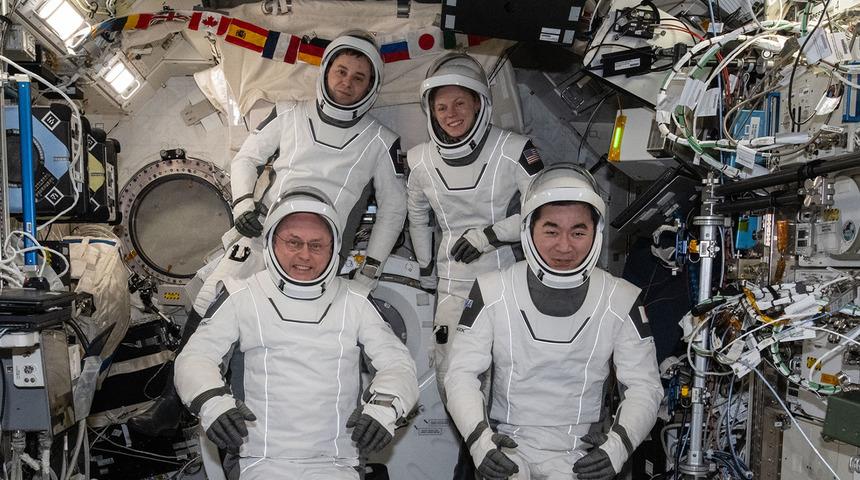 NASA bir ilke imza attı! Uzayda ilk tıbbi tahliye başladı