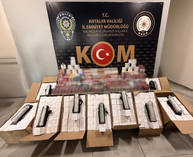 Antalya&rsquo;da son 1 haftada 5,6 milyon ka&ccedil;ak makaron ele ge&ccedil;irildi 5