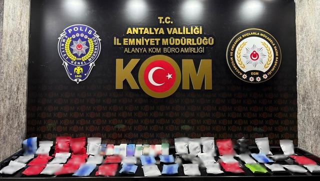 Antalya&rsquo;da son 1 haftada 5,6 milyon ka&ccedil;ak makaron ele ge&ccedil;irildi 2
