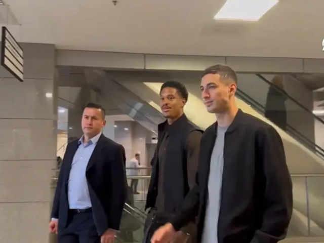 Olaylı derbide mahkeme kararını verdi! Fenerbah&ccedil;eli iki isme hapis cezası