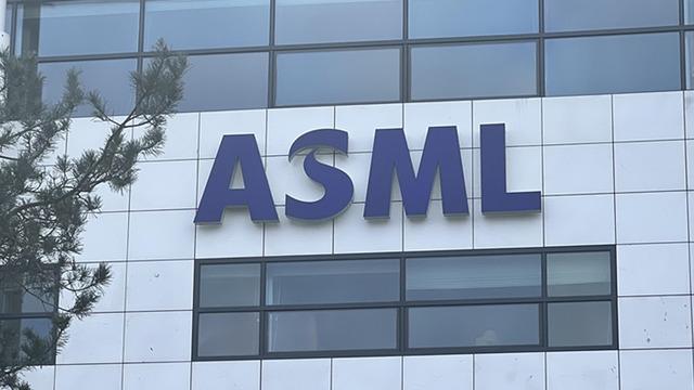 ASML Holding piyasa değerinde rekor! 500 milyar dolar aşıldı