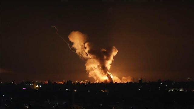 İsrail ordusu, Lübnan'a hava saldırıları düzenledi