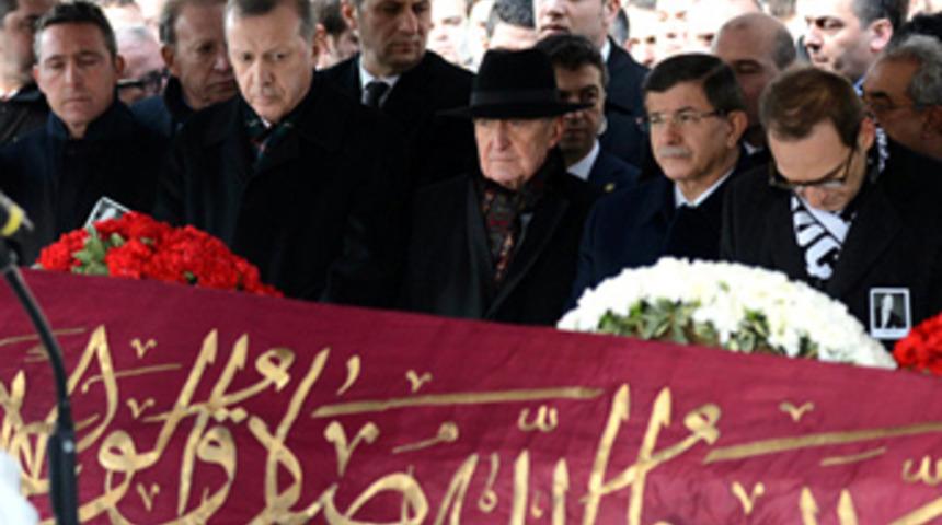 Koç Holding'teki anmada duygusal sözler