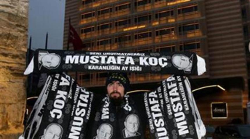 İş dünyası Koç ailesini yalnız bırakmadı