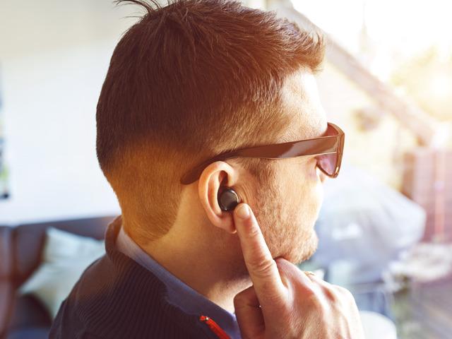 B&uuml;y&uuml;k tehlike! Kulaklığınız bir "ajan" gibi &ccedil;alışabilir