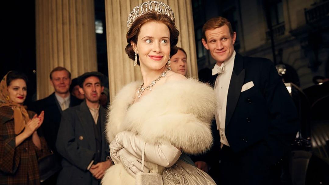 Pop&uuml;ler Netflix dizisi krali&ccedil;eyi kızdırdı! O ismi saraya sokmadı 1