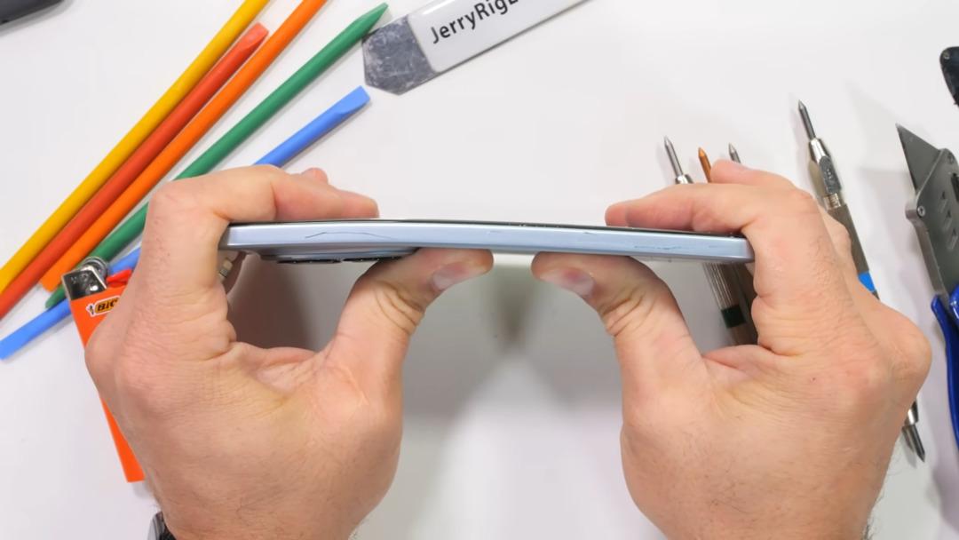 Redmi Note 15 Pro+ dayanıklılık testine girdi: İşte sonu&ccedil; 2