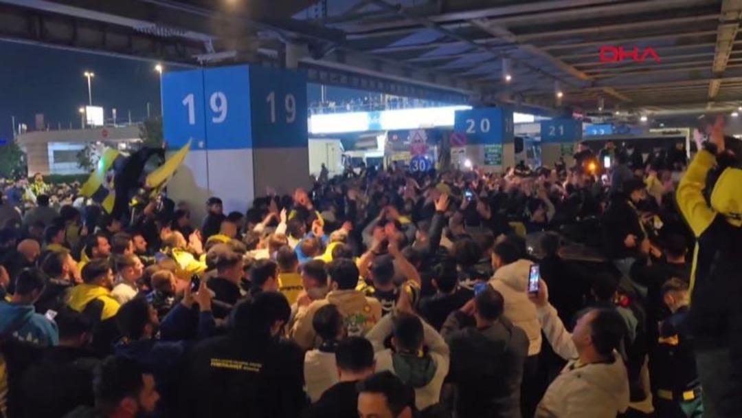 Fenerbah&ccedil;e de her şey hazır! N Golo Kante i&ccedil;in &ouml;zel t&ouml;ren: İşte b&ouml;yle karşılanacak 3