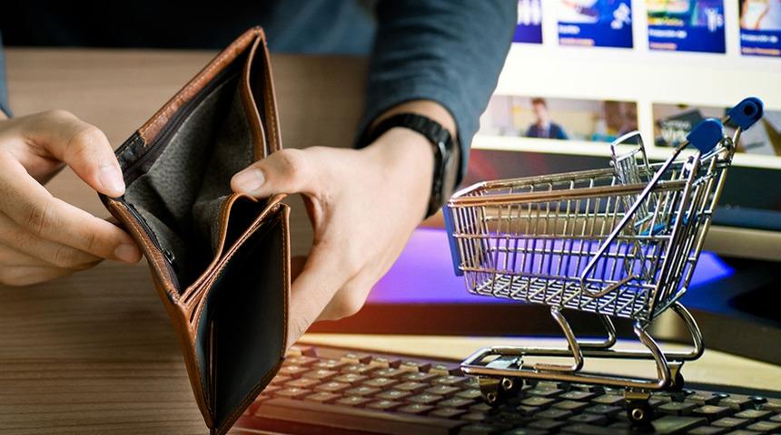 O ucuz &uuml;r&uuml;nler şimdi cep yakıyor: G&uuml;mr&uuml;k muafiyeti adımıyla fiyatlar 10 kat zamlandı