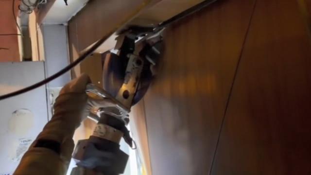 Sokağı izlemek i&ccedil;in d&ouml;rt bir yana kameralar dizmişler! Avcılar da uyuşturucu operasyonunda ortaya &ccedil;ıktı 1